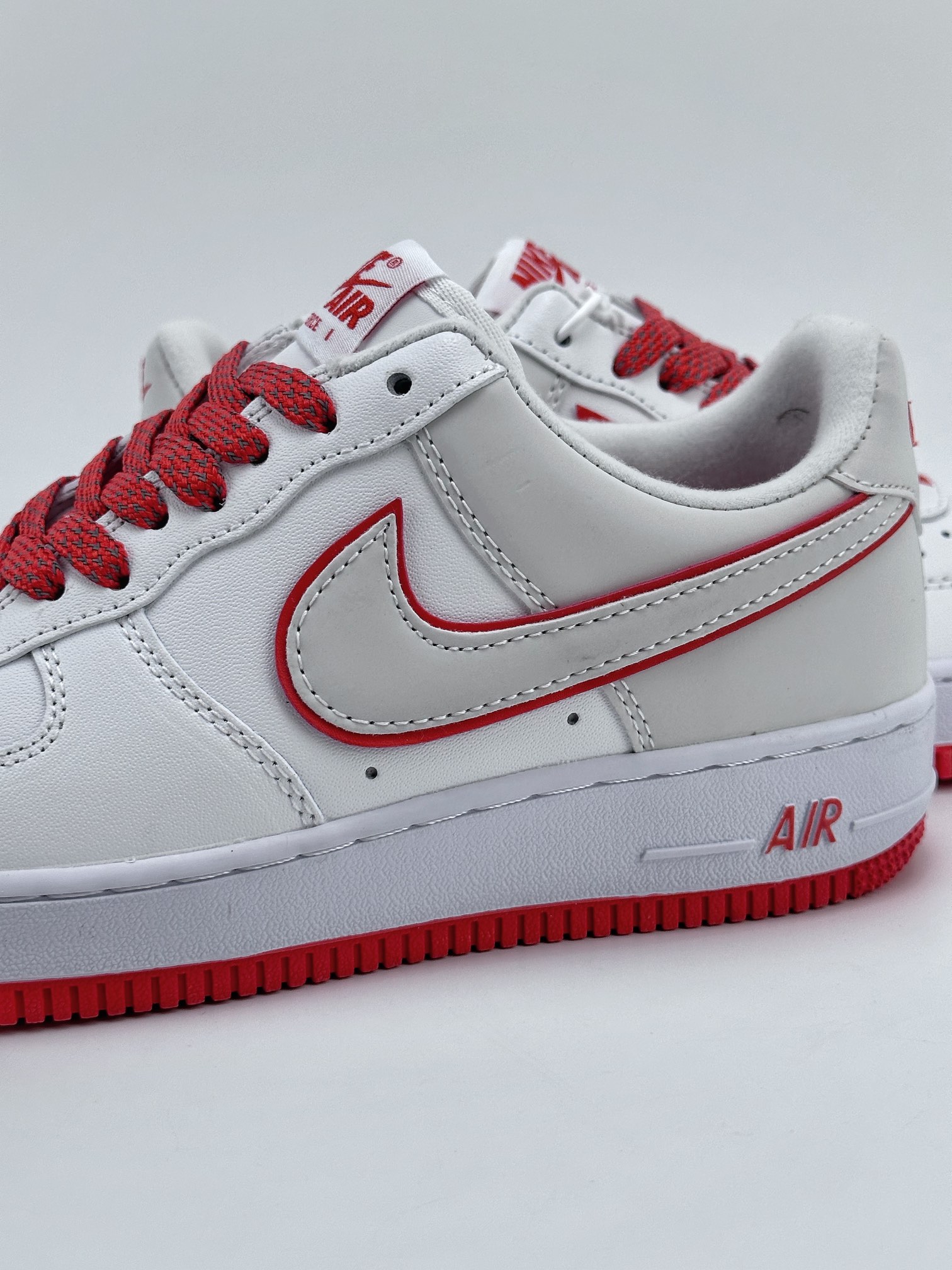 Nike Air Force 1 Low 07 White Red Line YZ8115-002