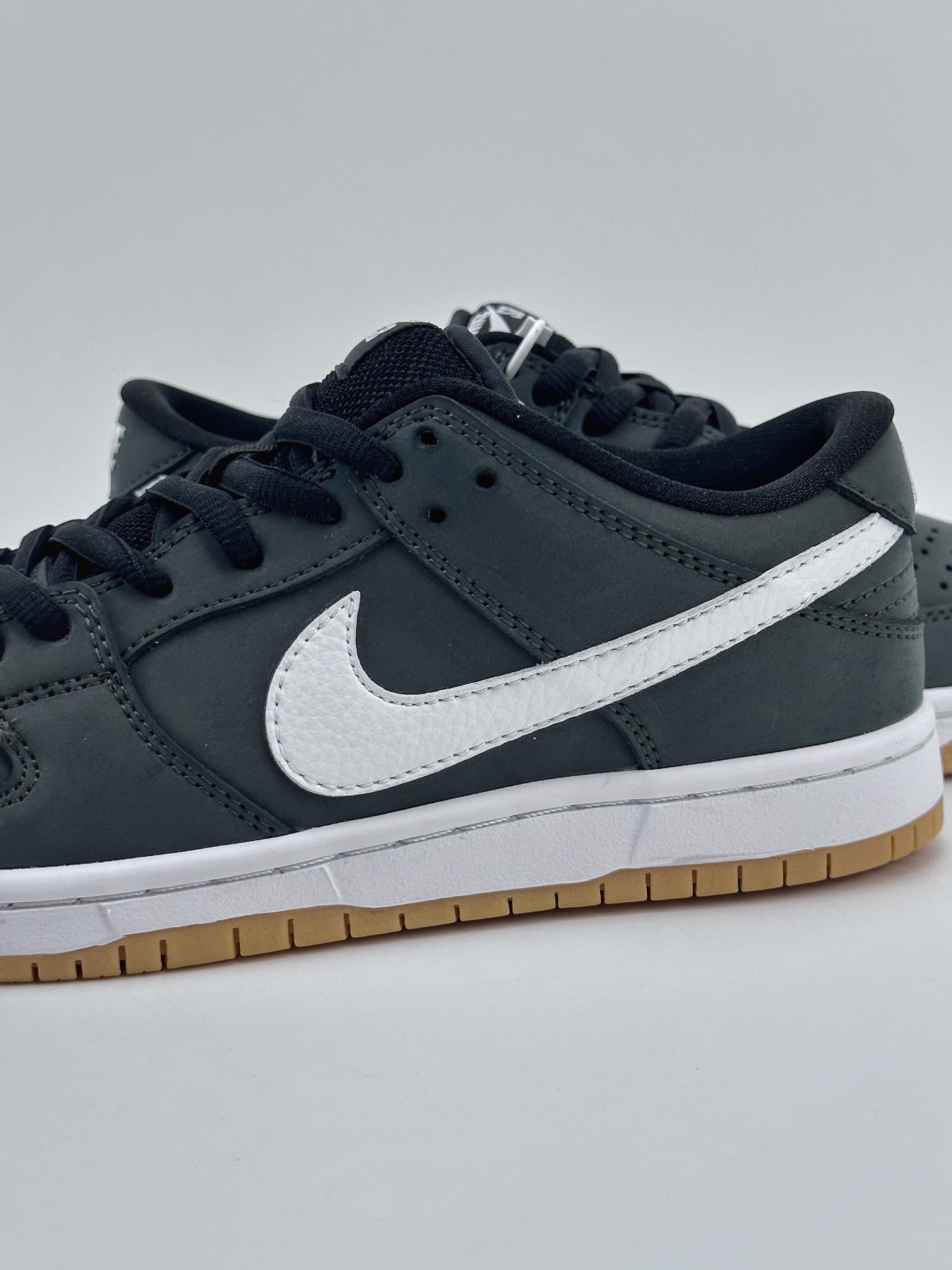 NIKE SB Dunk Low Pro ISO White Label Black Rubber CD2563-001