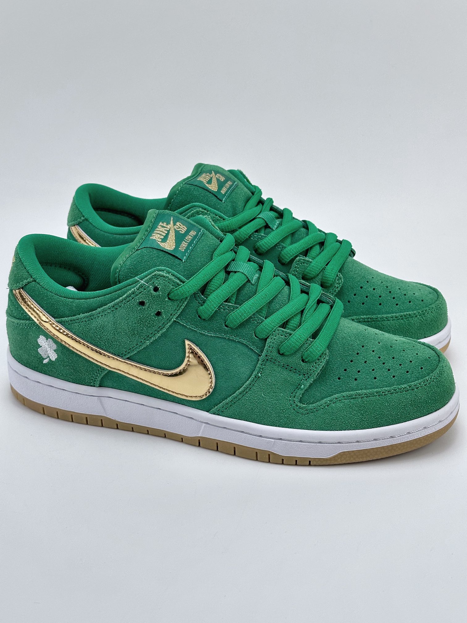 Nike SB Dunk Low ”St. Patrick's Day” BQ6817-303