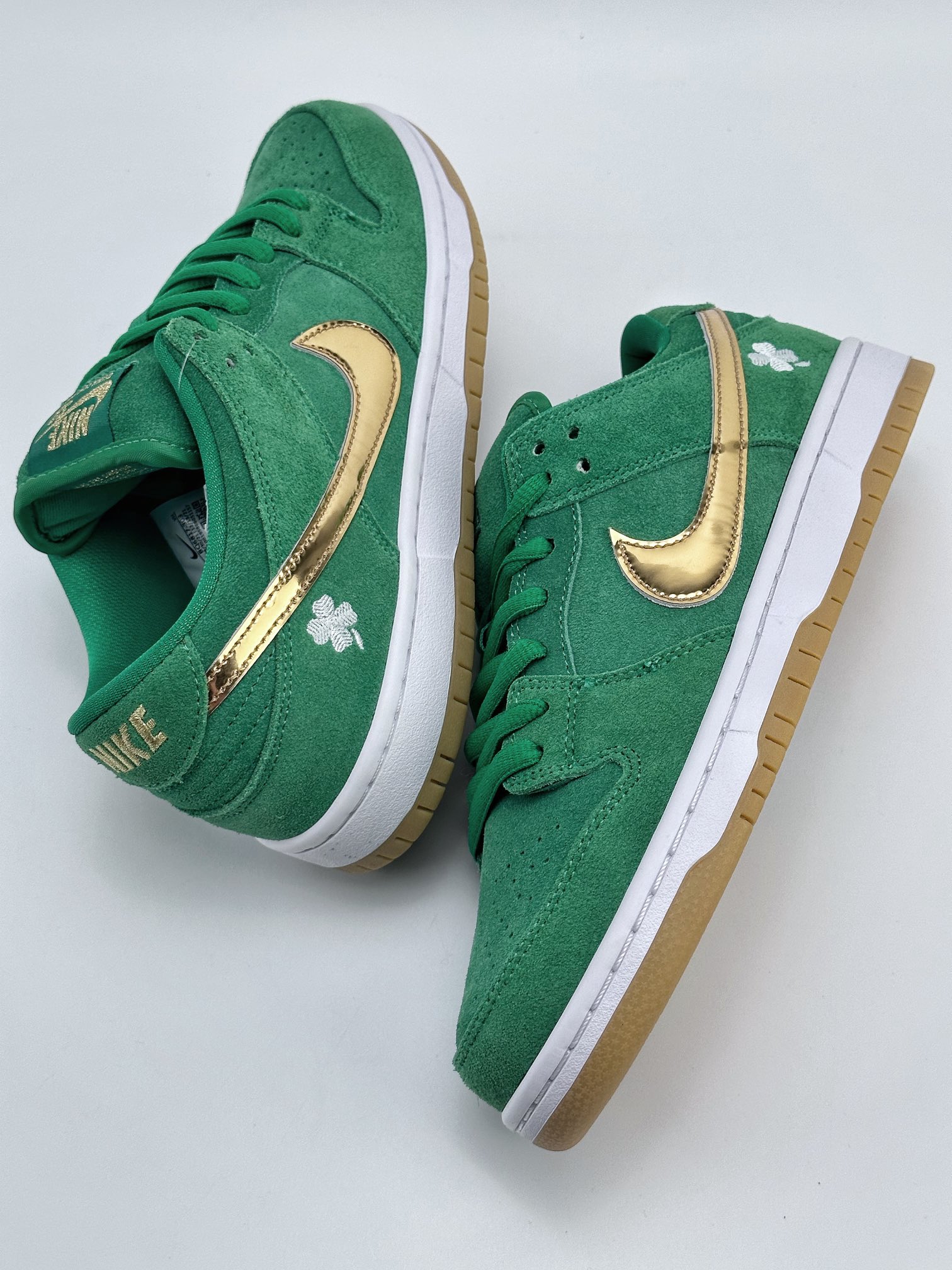 Nike SB Dunk Low ”St. Patrick's Day” BQ6817-303