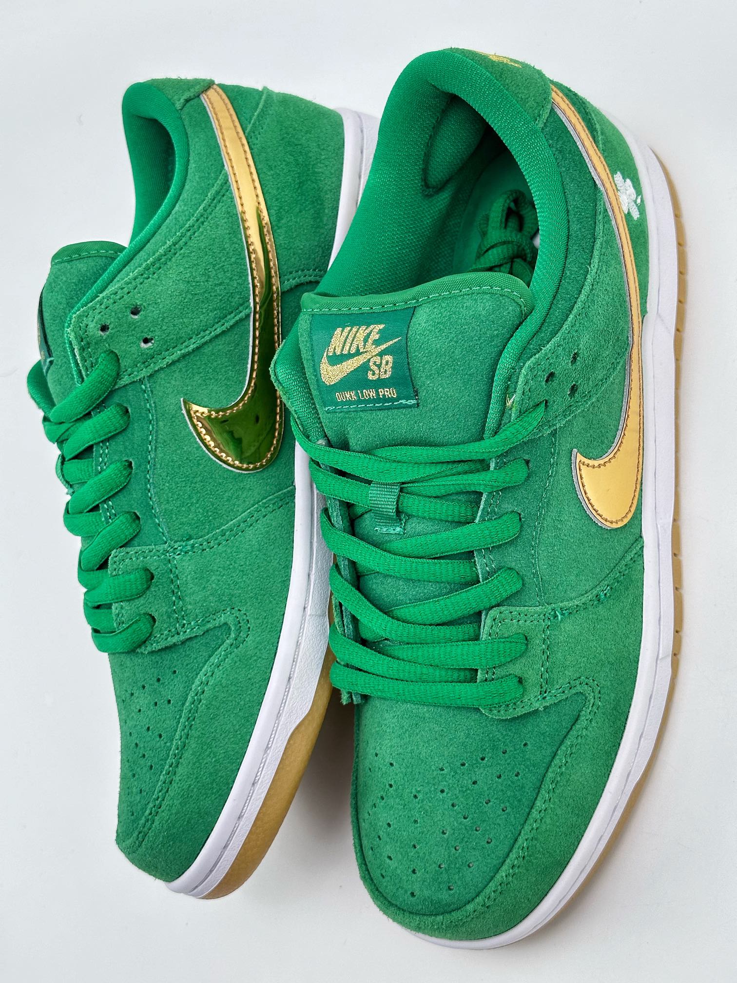 Nike SB Dunk Low ”St. Patrick's Day” BQ6817-303