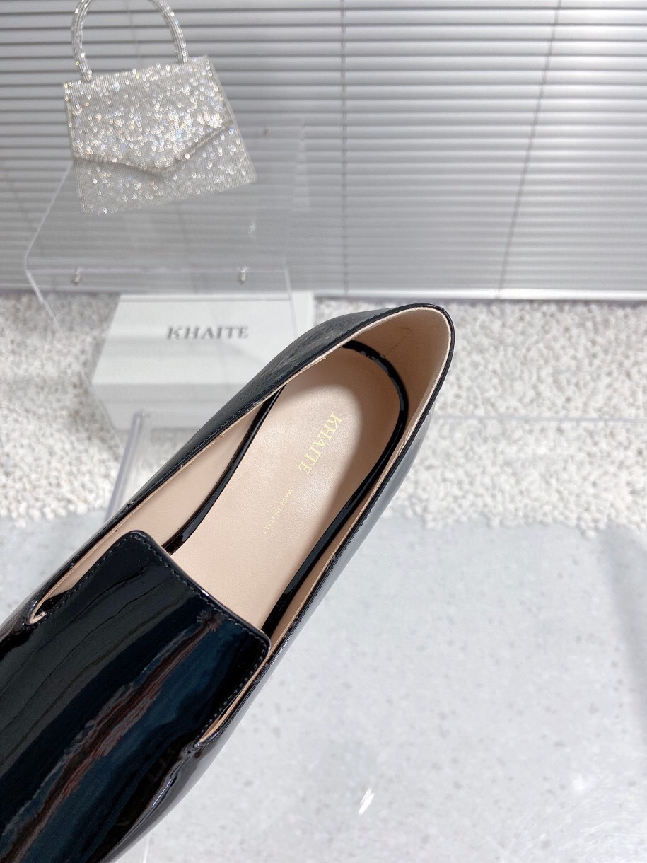 Khaite Unveils Top Edition Shoes with Oxen Skin and Sheepskin Inner, Real Leather Soles - 图片 7