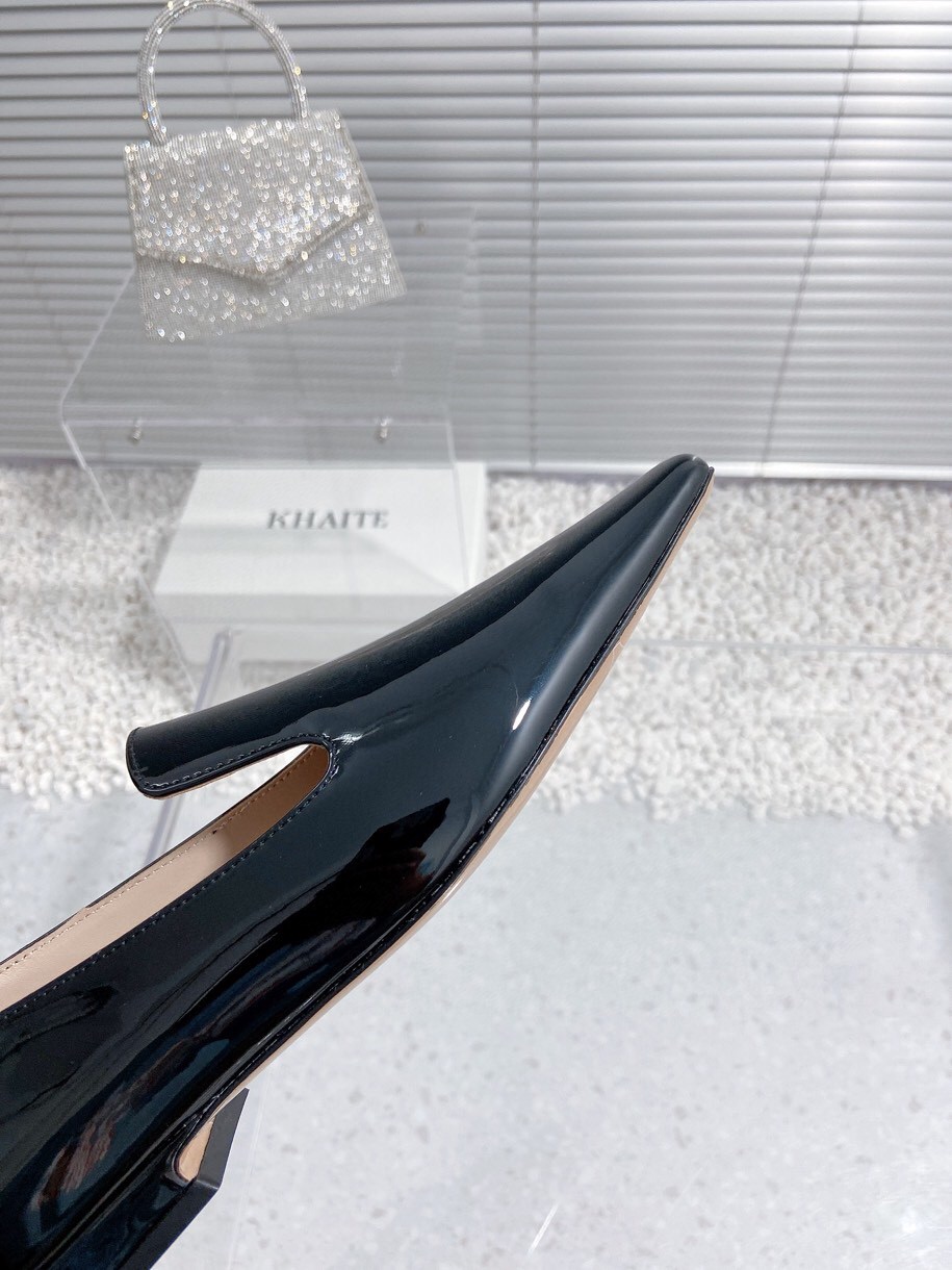 Khaite Unveils Top Edition Shoes with Oxen Skin and Sheepskin Inner, Real Leather Soles - 图片 8