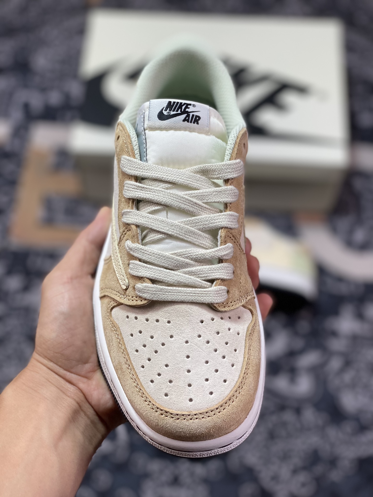 300 Travis Scott x Nike Air Jordan 1 Low OG SP"Cactus Jack"AJ1乔丹一代篮球鞋“TS联名沙棕淡绿米黄钩”DM7866-688