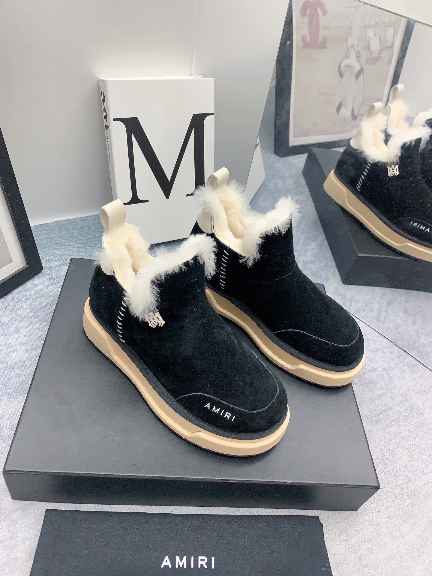 AMIRI Emir 2023 Winter Boots: Fur Shoes with Japanese Style and Zirconium Fabric - 图片 2