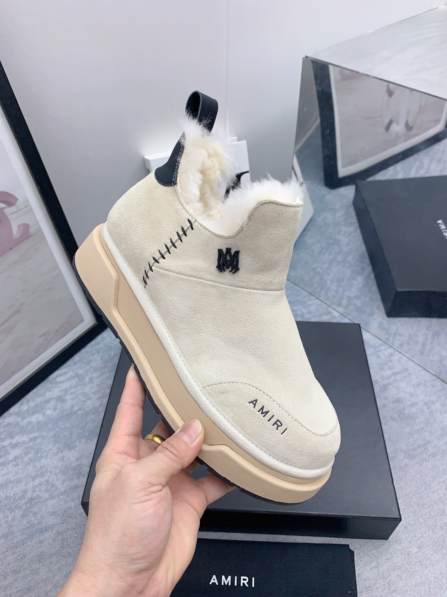 AMIRI Emir 2023 Winter Boots: High-End Fur Shoes with Japanese Style - 图片 5