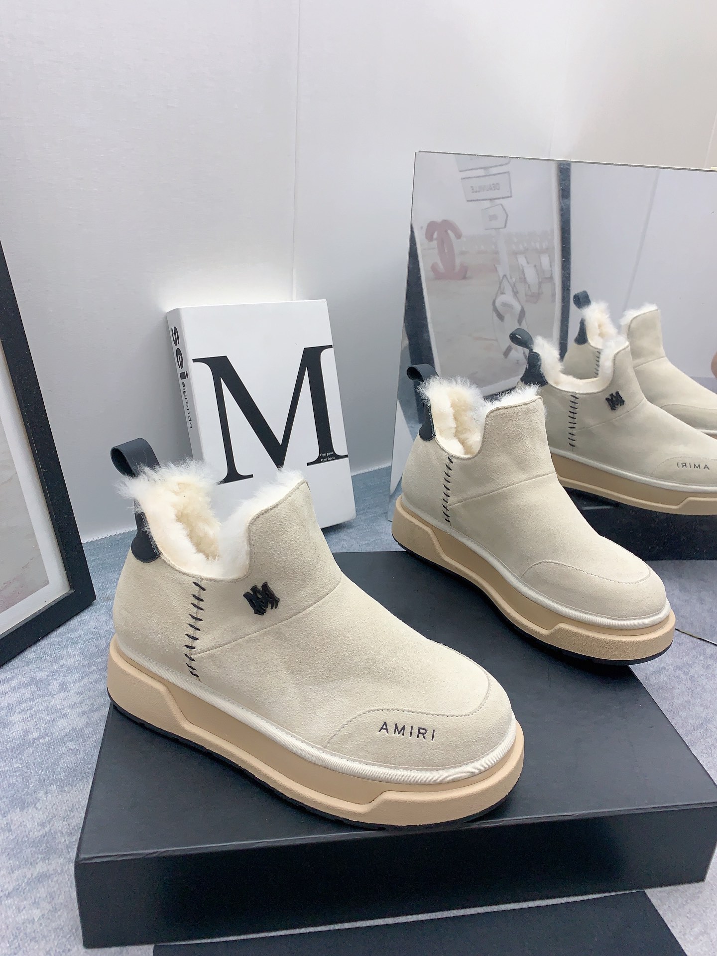 AMIRI Emir 2023 Winter Boots: High-End Fur Shoes with Japanese Style - 图片 4