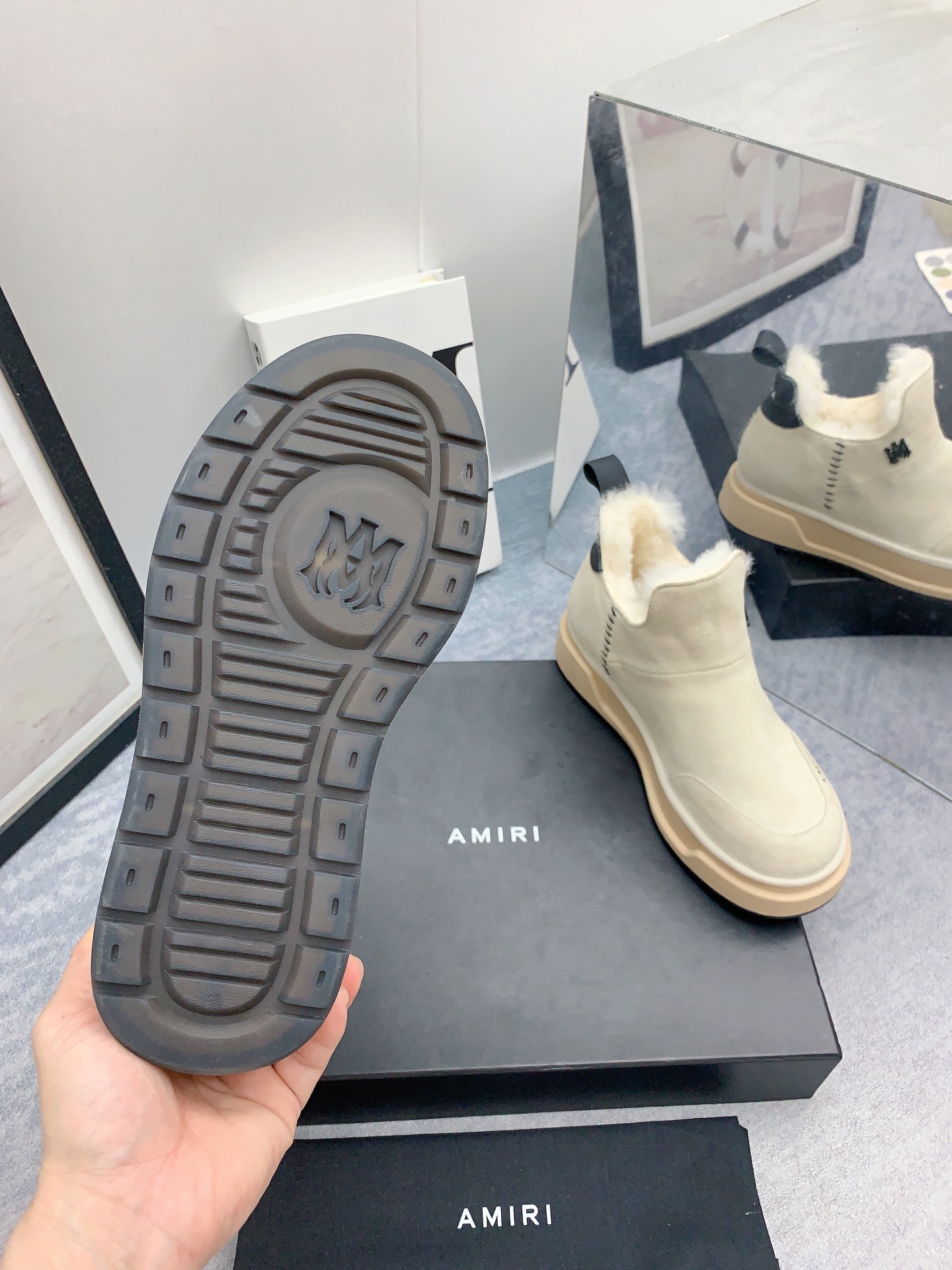 AMIRI Emir 2023 Winter Boots: High-End Fur Shoes with Japanese Style - 图片 9