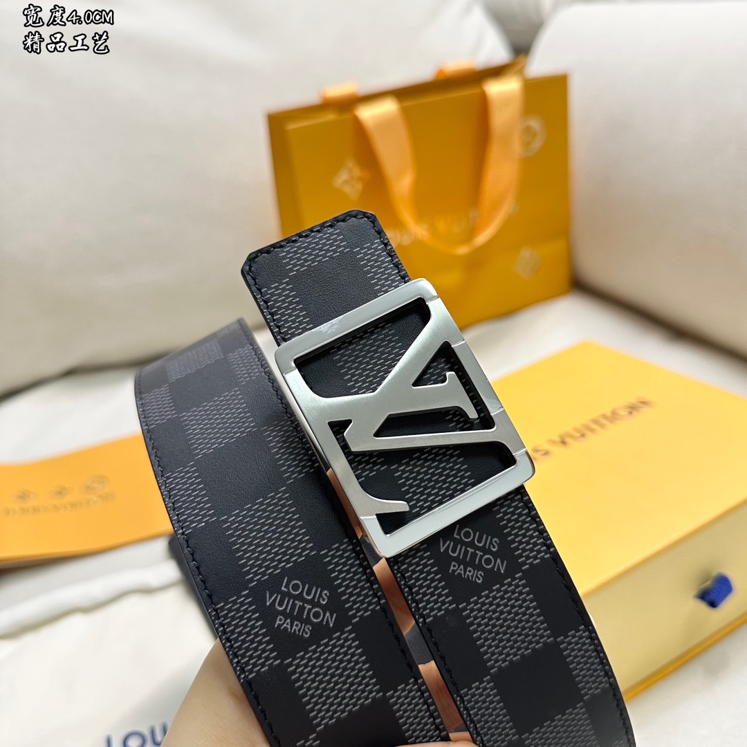 纯原LV路易男士宽度4.0CM简单大方精品五金双面进口皮佩戴效果非常不错送礼自用最佳推荐