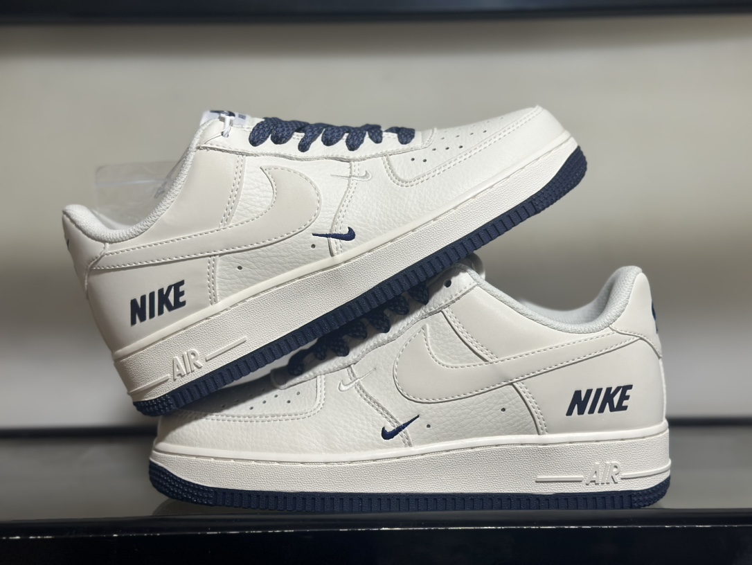 NikeAirForce1Low深蓝