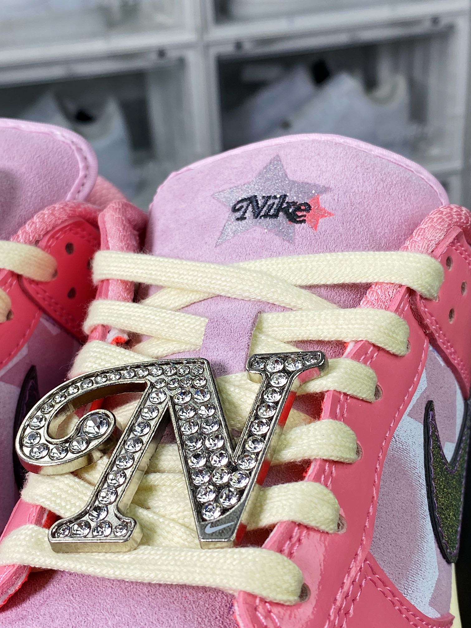 Nike SB Dunk Low LX ”Barbie Pink” Dunk Series Low-top Sneakers ”Barbie Pink Bubble” FN8927-621