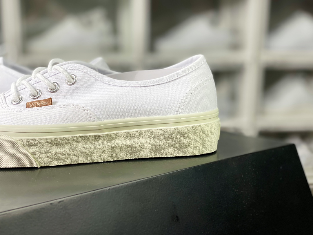 JJJJound x 【Vans】 OG Authentic LX ”White” Anaheim 5-hole low-top lace-up sneakers ”Joint Sail White” VN0A4CS4W00