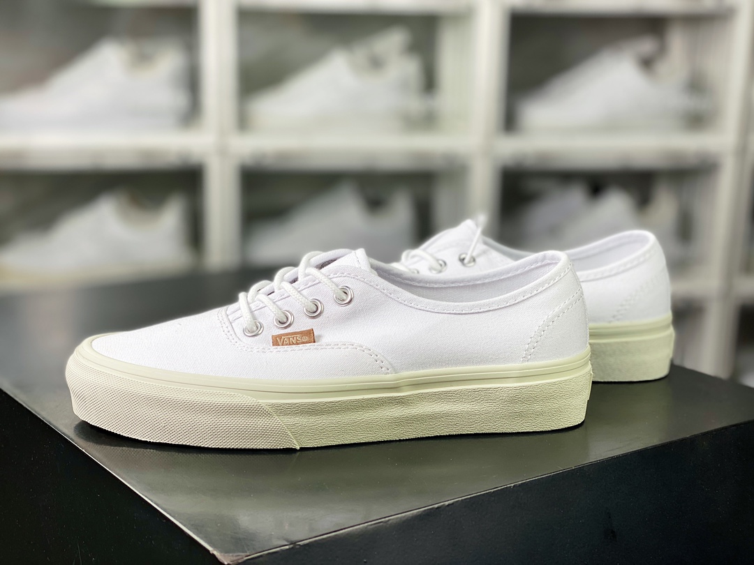 JJJJound x 【Vans】 OG Authentic LX ”White” Anaheim 5-hole low-top lace-up sneakers ”Joint Sail White” VN0A4CS4W00