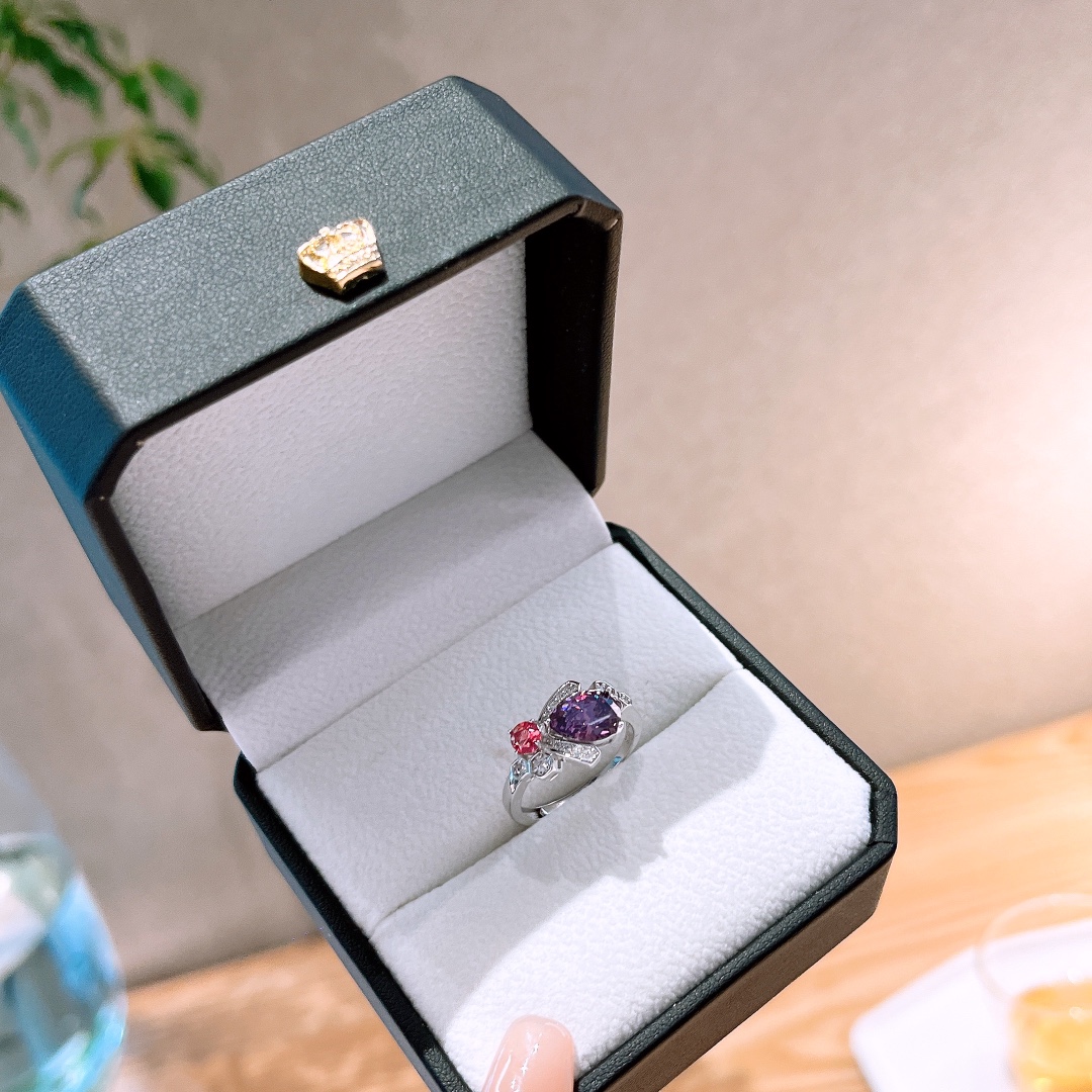 Low Allergy Silver Ring Chic Banquet Silver