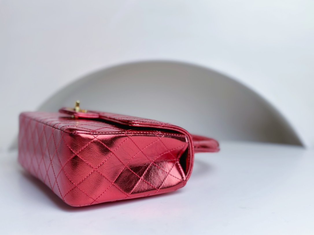 Large Limited Edition Chanel Vintage Second-hand Mother Bag