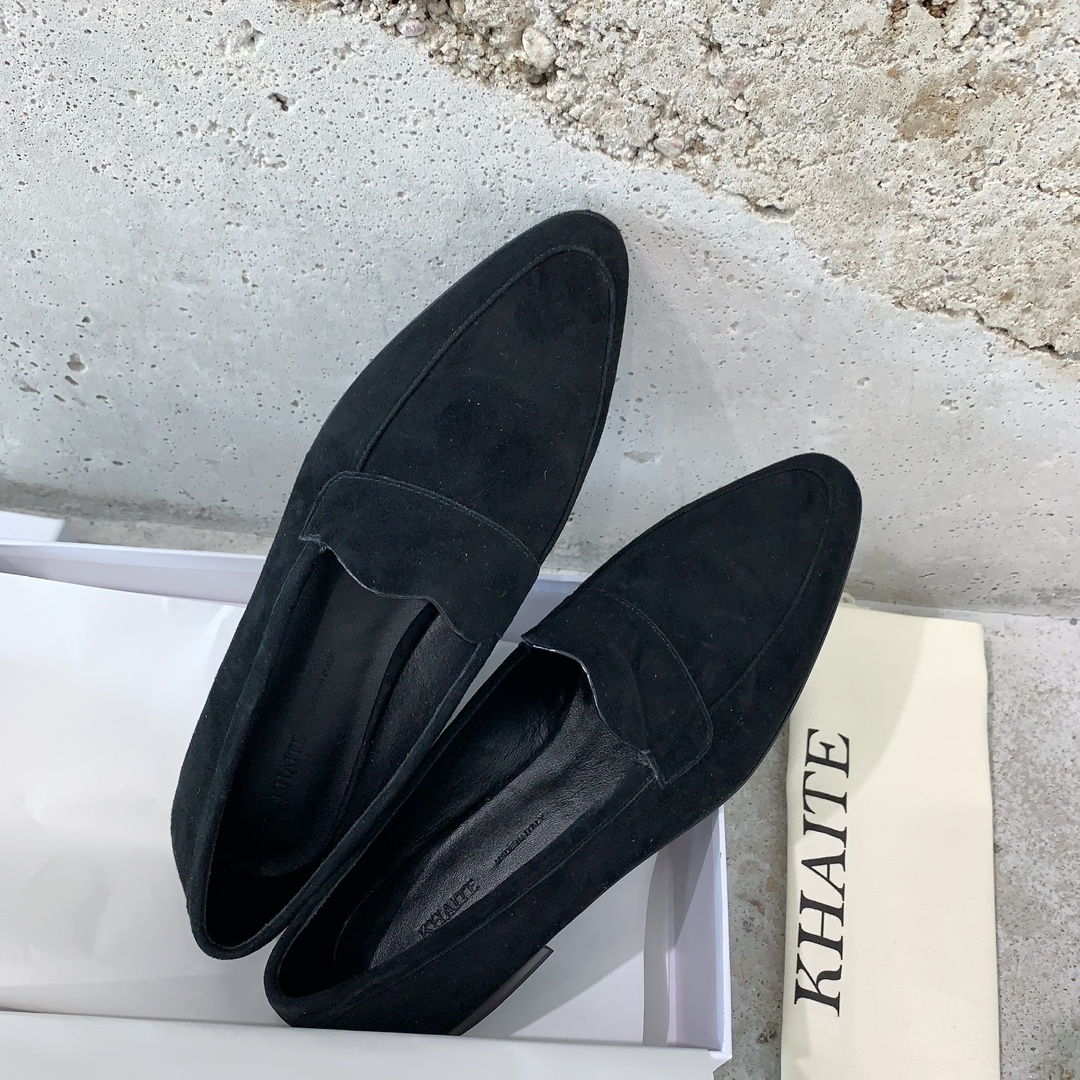 “Khaite 2023 Collection: High-Quality Long-Lasting Shoes in Various Sizes” - 图片 6