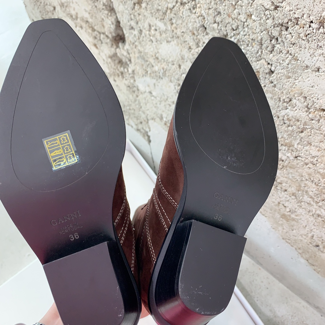 “Stylish Western Cowboy Boots: Ganni’s 23ss Collection Overview” - 图片 9