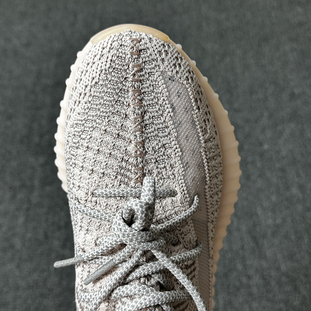 Yeezy粉满天星尺码36-48总裁