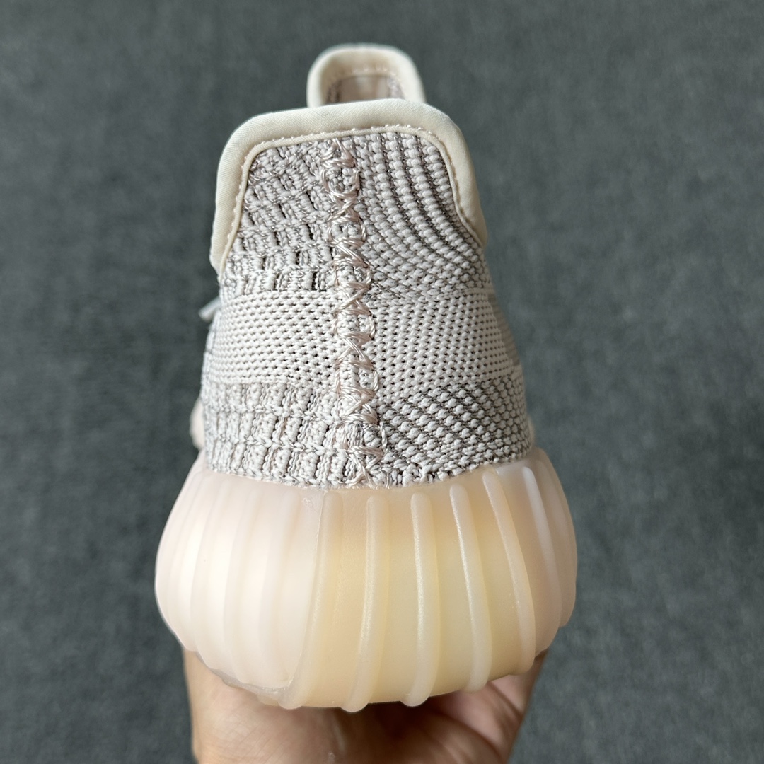 Yeezy粉满天星尺码36-48总裁