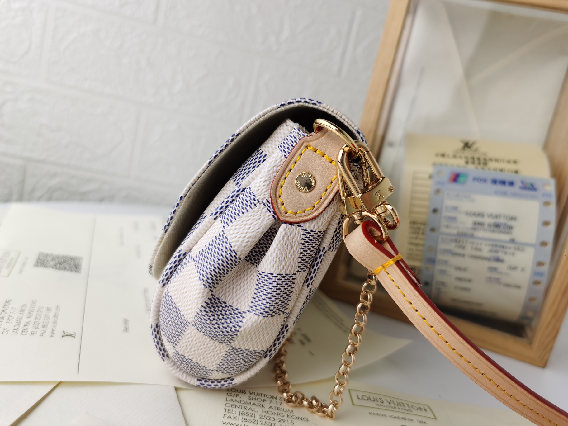 モノグラムキャンバス製小型ハンドバッグ