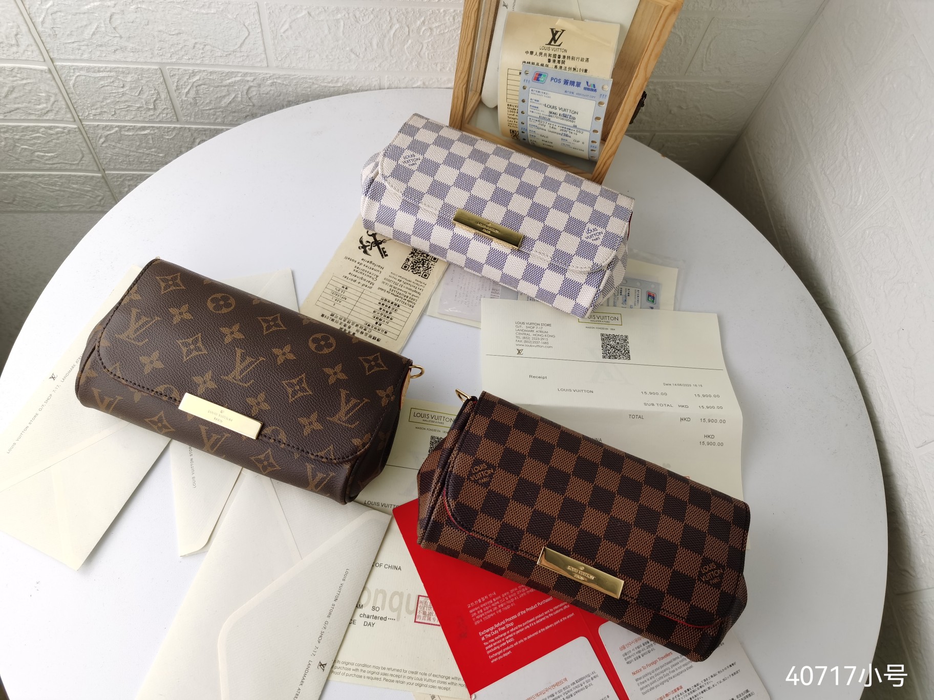 Monogram帆布製小型手袋 - クラシックで便利なデザイン