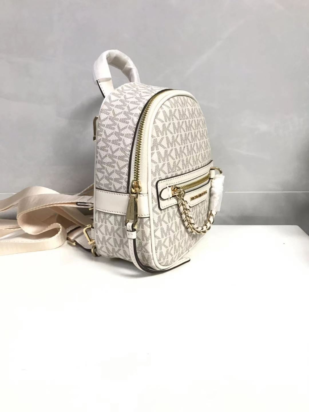 Michael Kors 迷你背包
