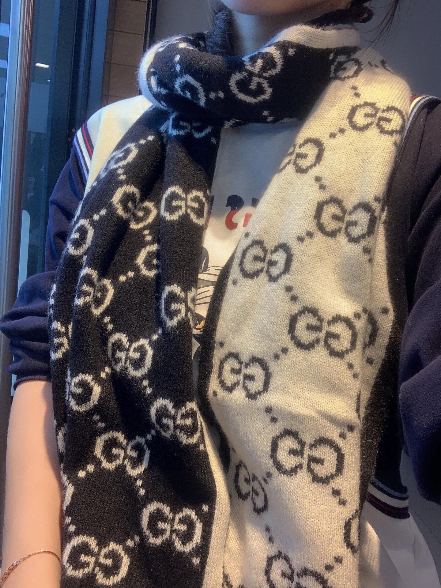 GUCCI古奇双面提花经典羊绒围巾