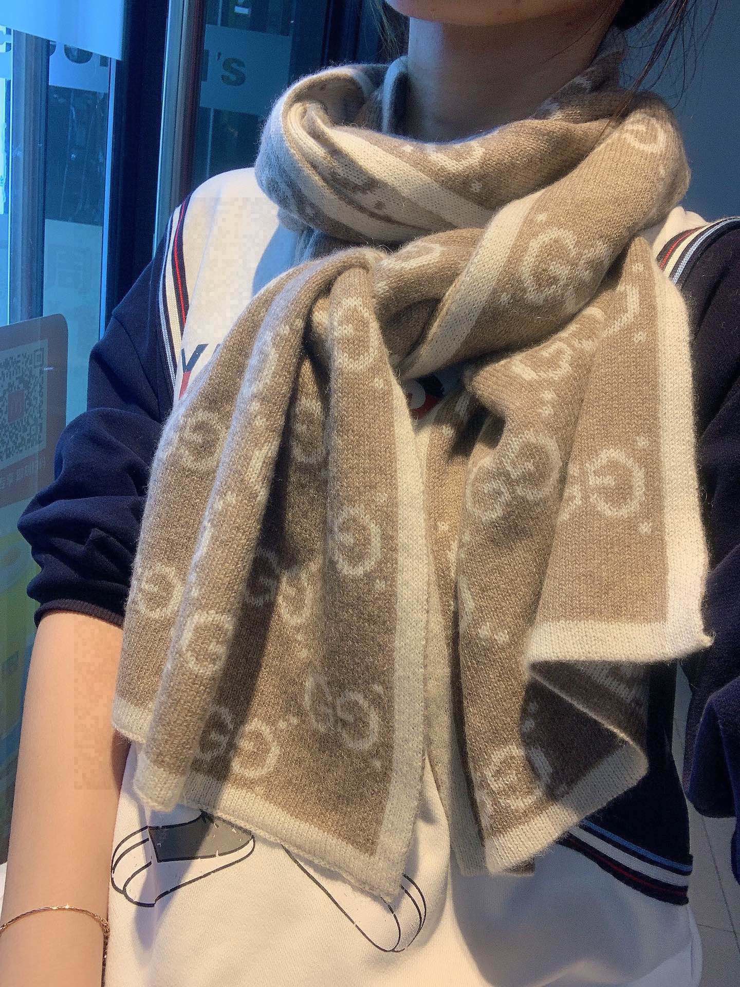 GUCCI古奇双面提花经典羊绒围巾