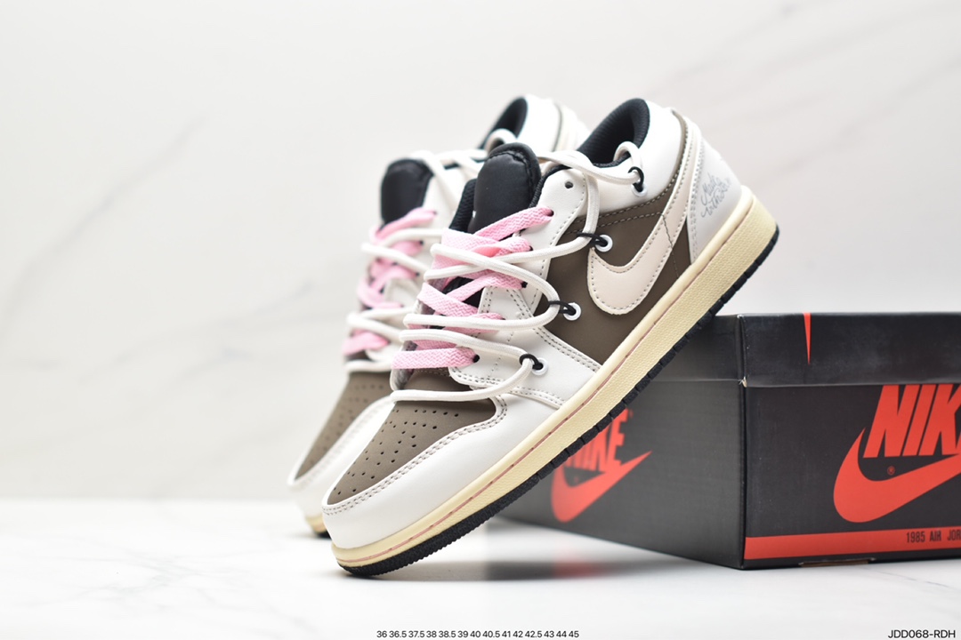 Nike SB Dunk Low ”Milk White/Pink/Smile” Dunk series low-top casual sports skateboard shoes DH9765-832