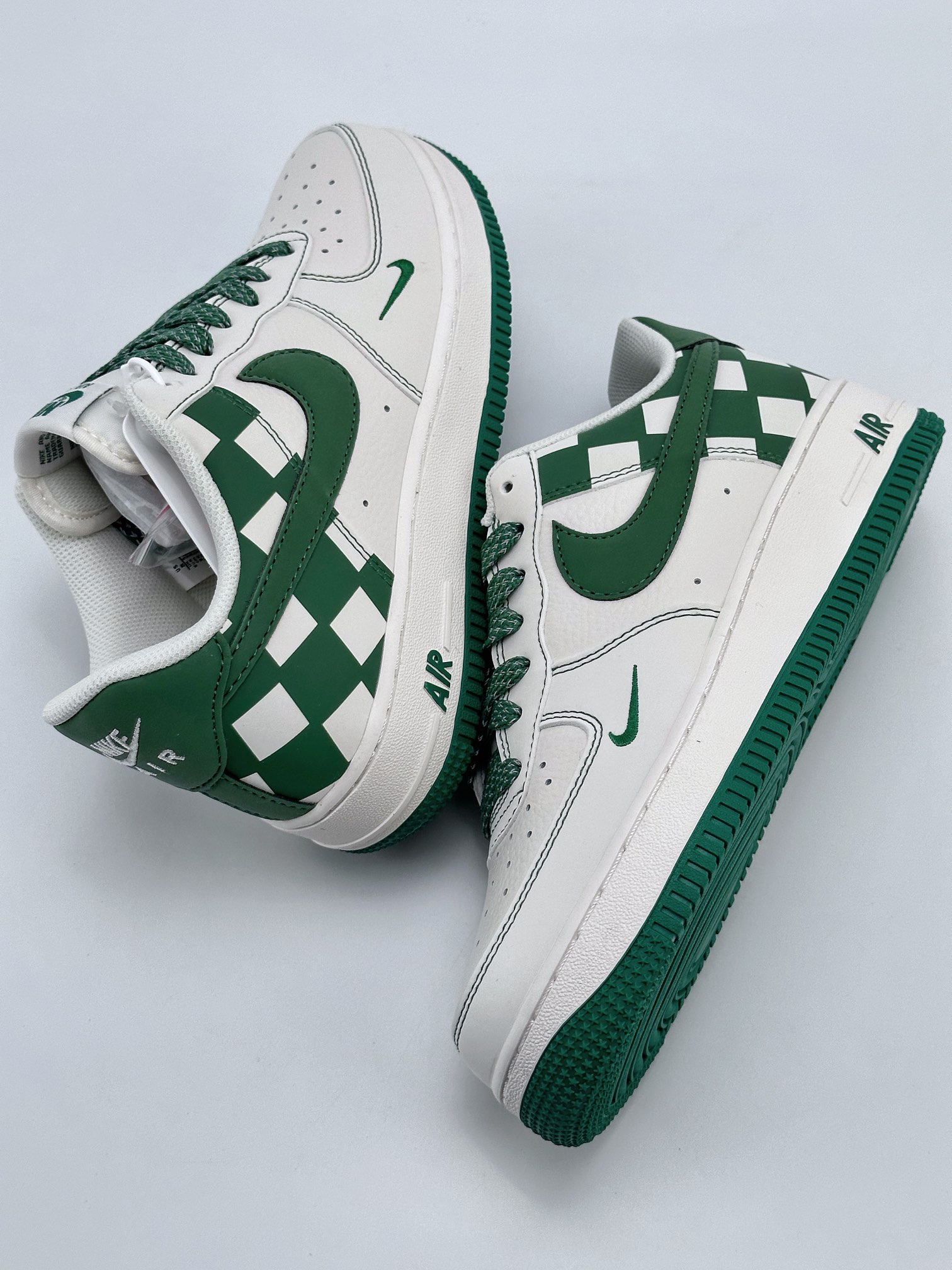 Nike Air Force 1 Low 07 White Green Checkerboard GZ5688-011