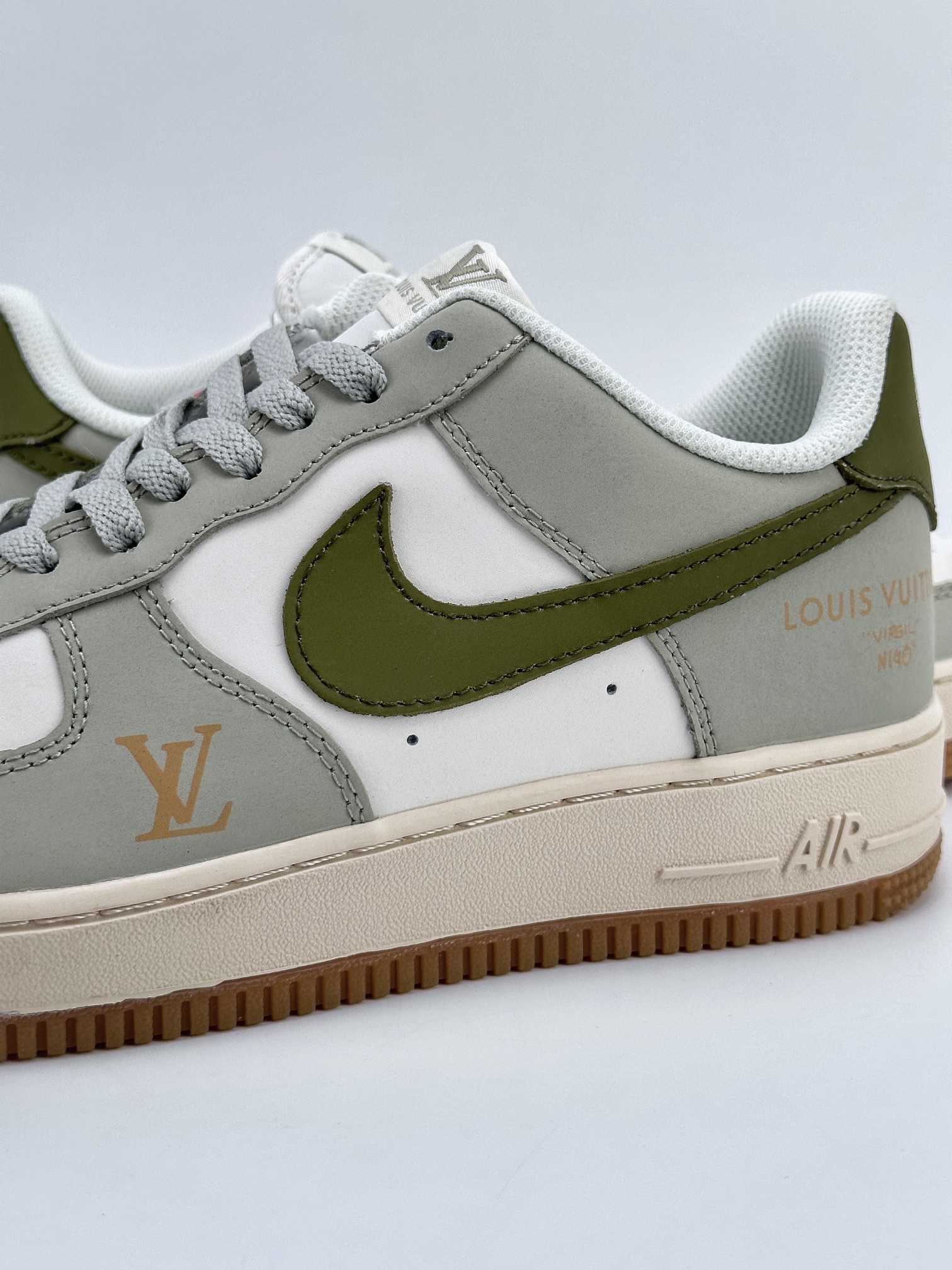 Nike Air Force 1 Low 07 x Louis Vuitton White Army Green BS9055-714