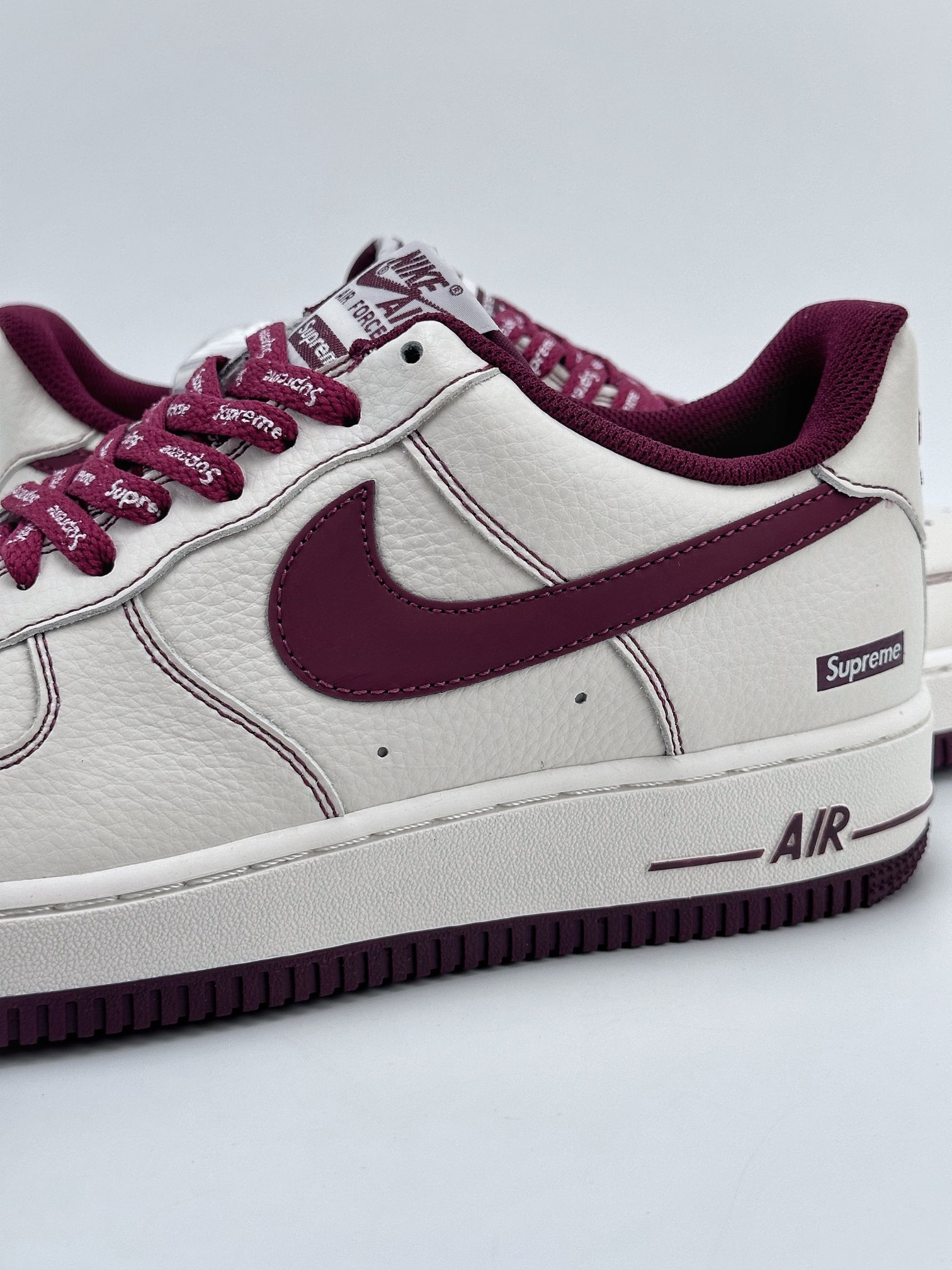 Nike Air Force 1 Low 07 x supreme white wine red starry sky SU0220-013