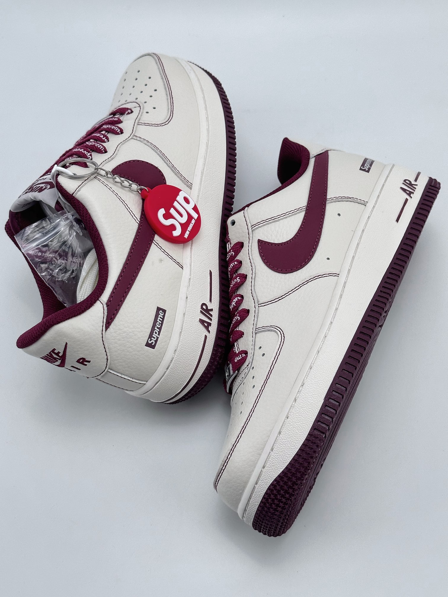 Nike Air Force 1 Low 07 x supreme white wine red starry sky SU0220-013