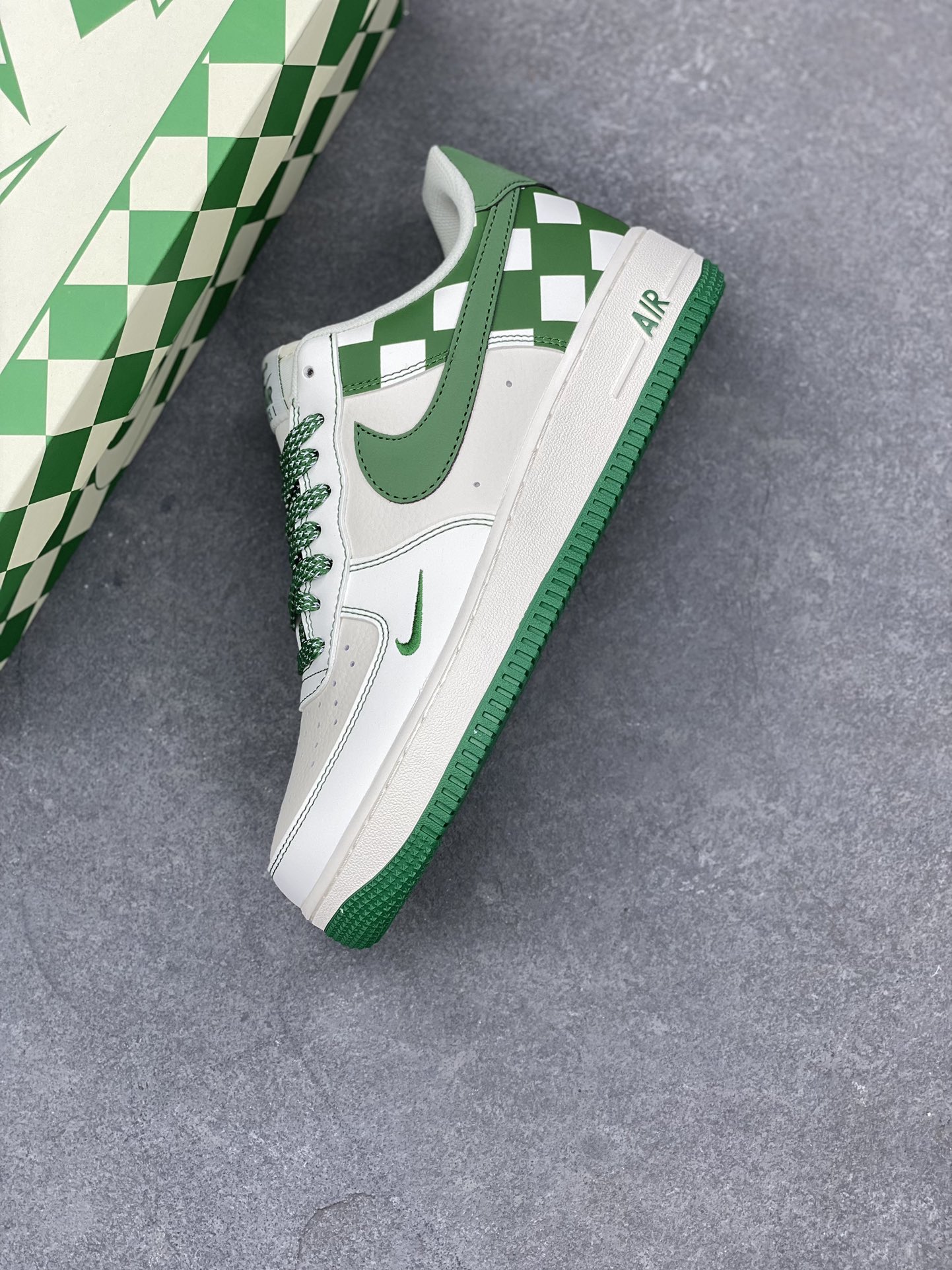 Nike Air Force 1 Low '07 'Square Deep Green' Casual Sneakers 8 i1694028086 777 6