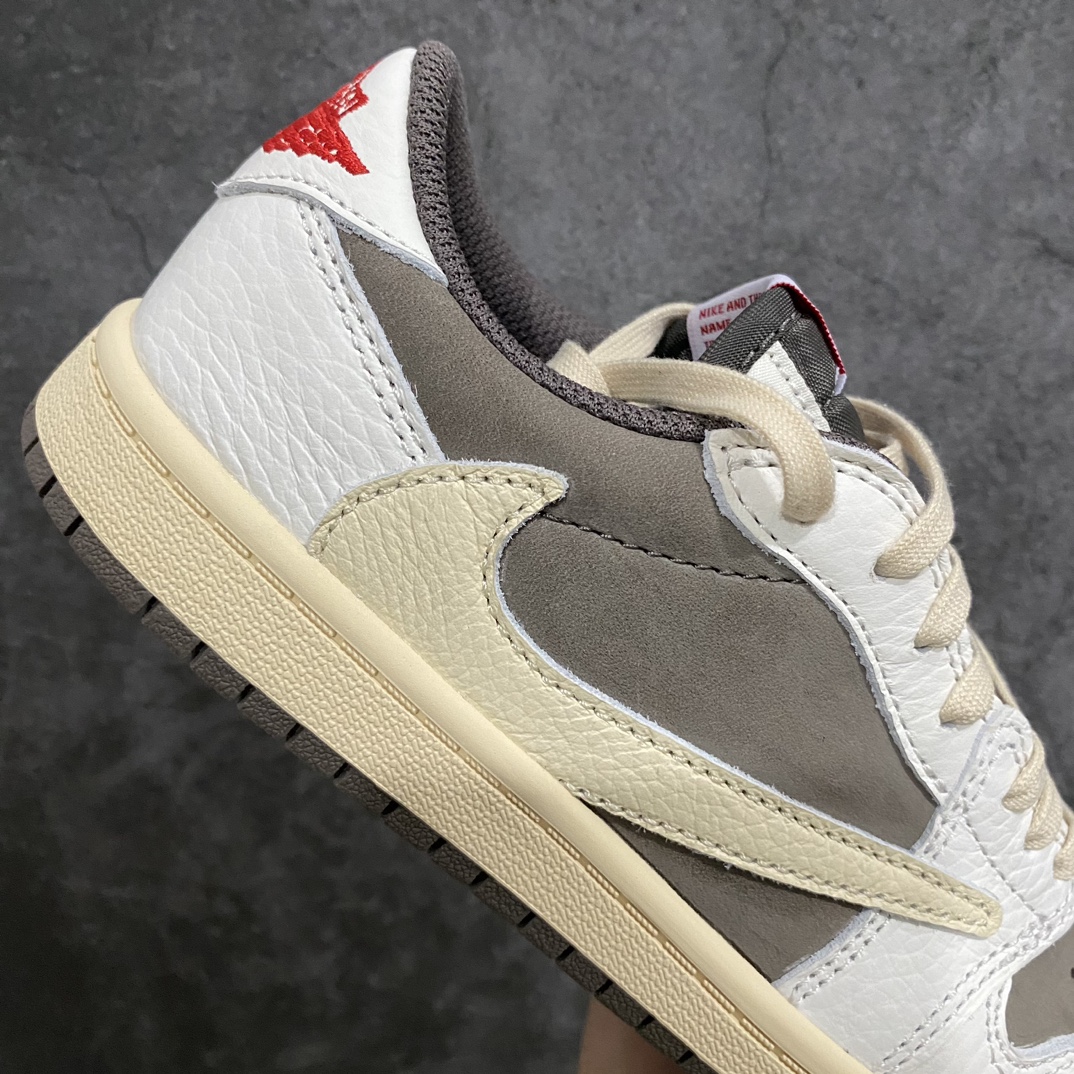 [M Pure Original] Travis Scott x Air Jordan AJ1 Low OG TS joint white and brown hook low-top children's shoes DO5442-162