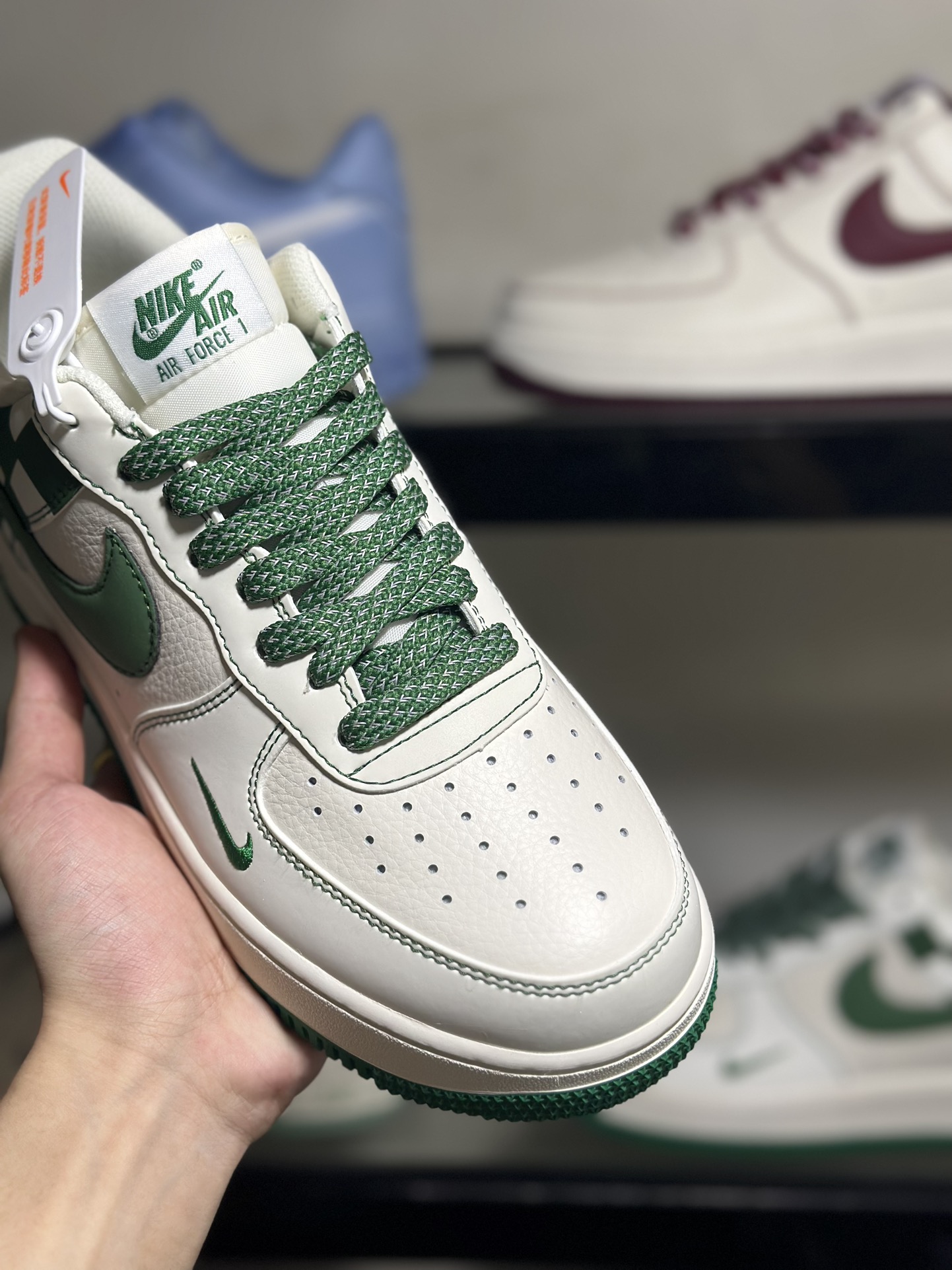 NikeAirForce1Low方块