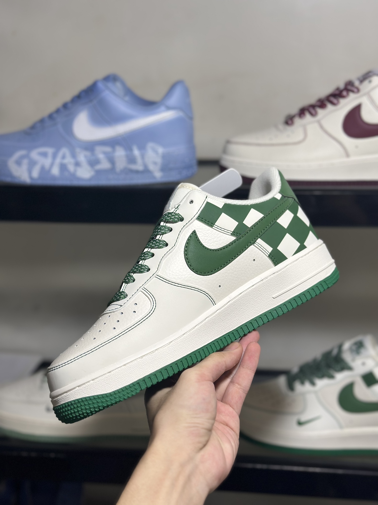 NikeAirForce1Low方块