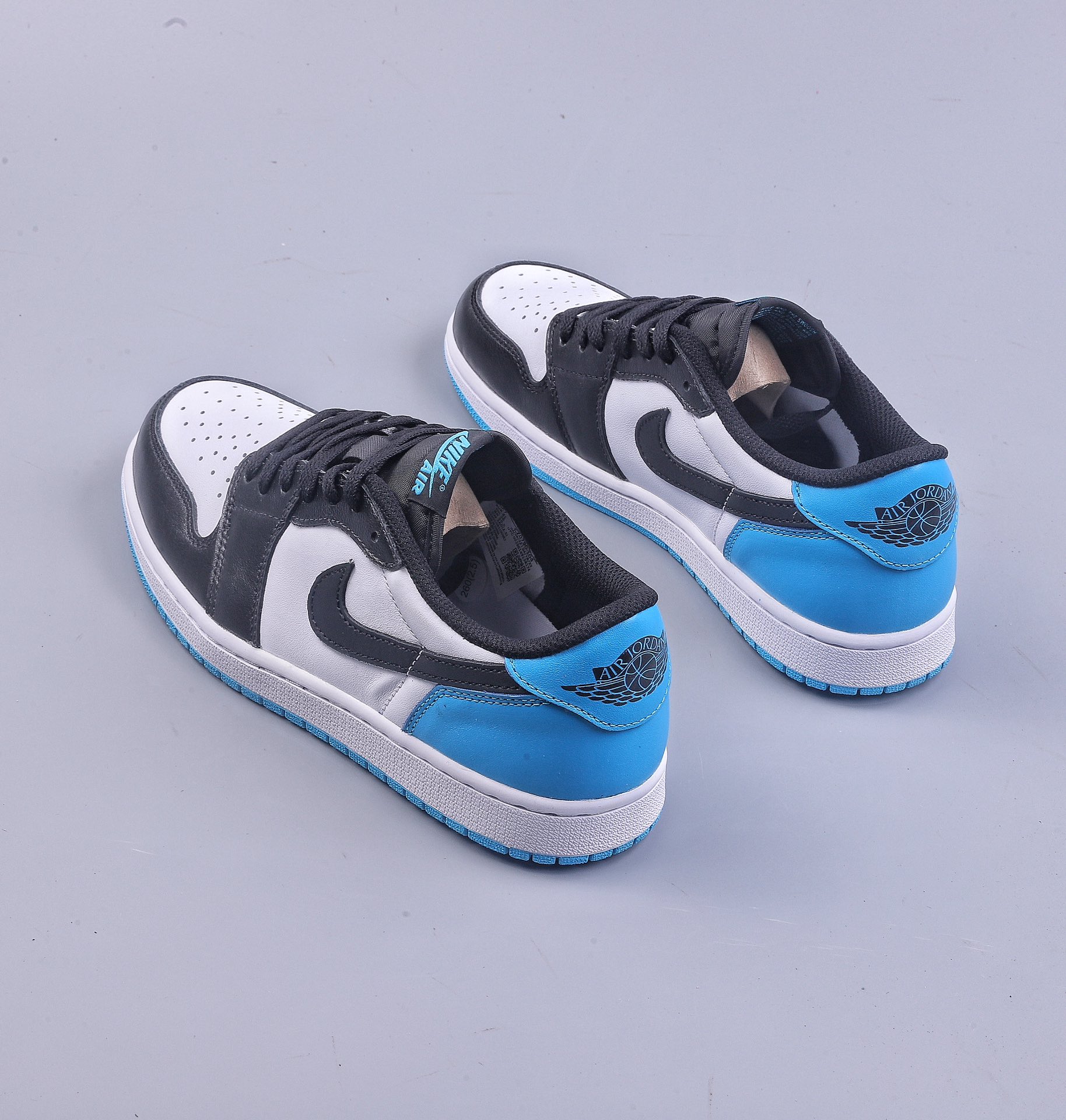 280 DT Air Jordan AJ1 Low 黑白蓝  CZ0790-104