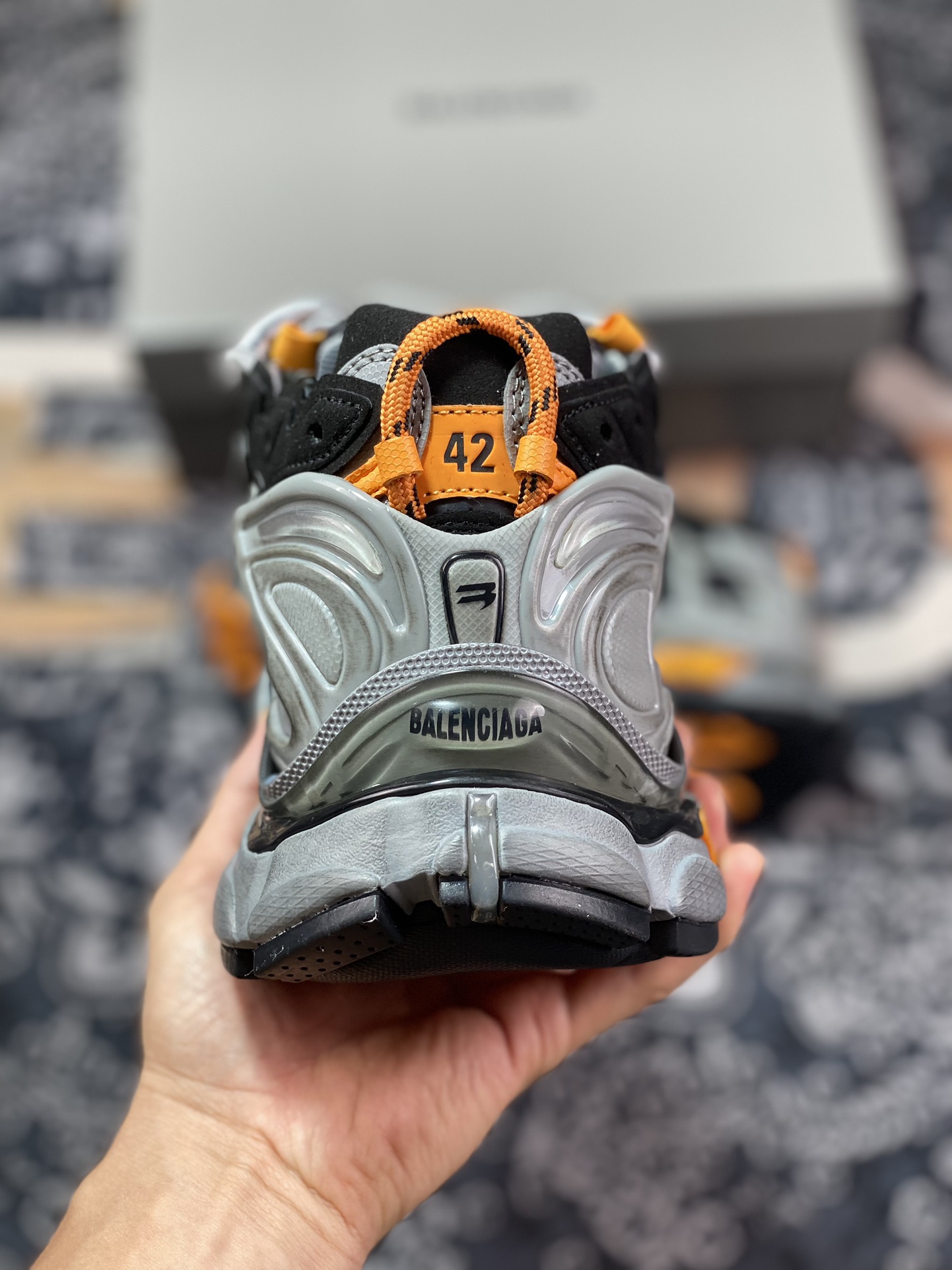 Balenciaga BALENCIAGA Runner Sneaker ”Black/Grey/Orange” 2.0 jogging series low-top running shoes ”2.0 Deconstruction Destruction Black Gray Orange” 772774 W3RNY 4018