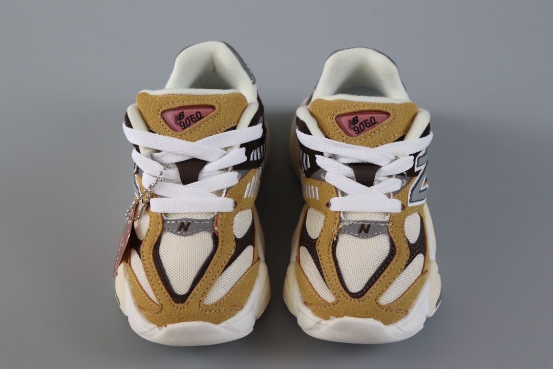 图片[5]-新百伦 New Balance NB9060童鞋26-37 海外版配色不仅显档次，鞋子也更轻盈❗️时尚大气的外观设计，学生必入的百搭童鞋款❗️-选品中心