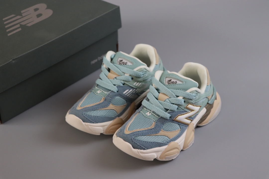 图片[9]-新百伦 New Balance NB9060童鞋26-37 海外版配色不仅显档次，鞋子也更轻盈❗️时尚大气的外观设计，学生必入的百搭童鞋款❗️-选品中心