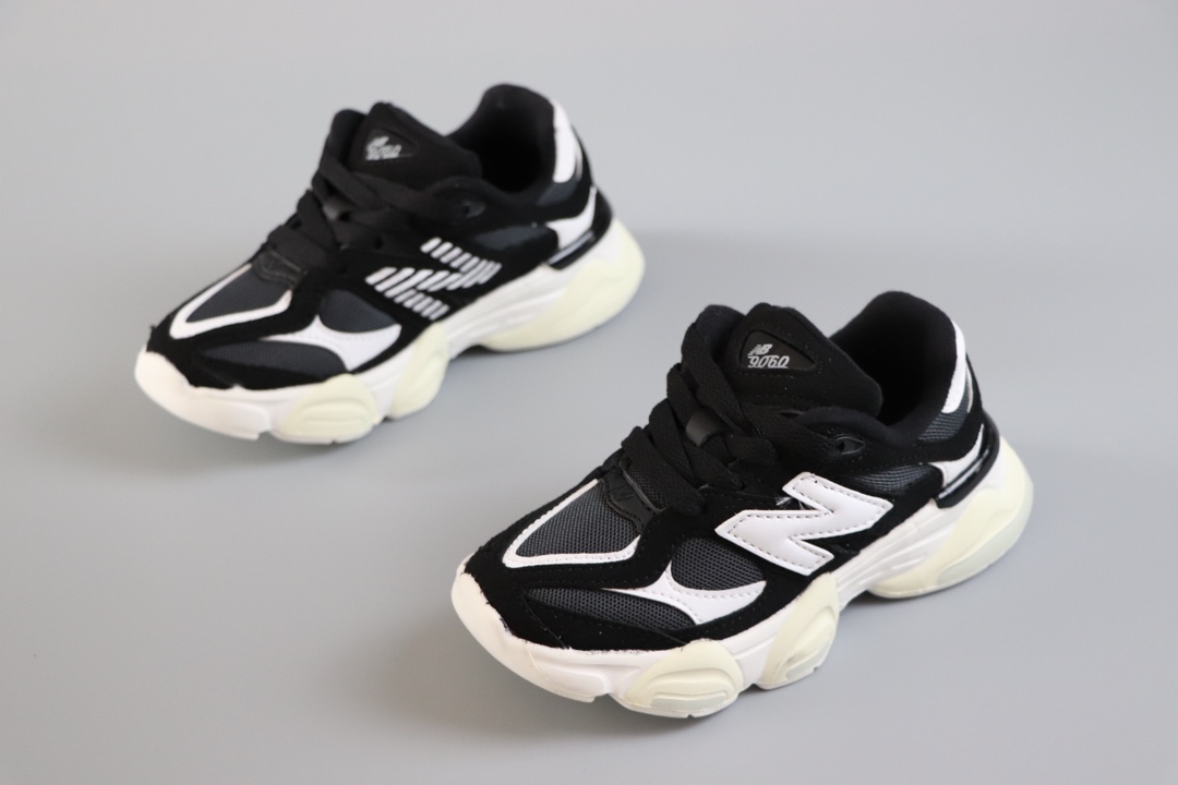 图片[6]-新百伦 New Balance NB9060童鞋26-37 海外版配色不仅显档次，鞋子也更轻盈❗️时尚大气的外观设计，学生必入的百搭童鞋款❗️-选品中心
