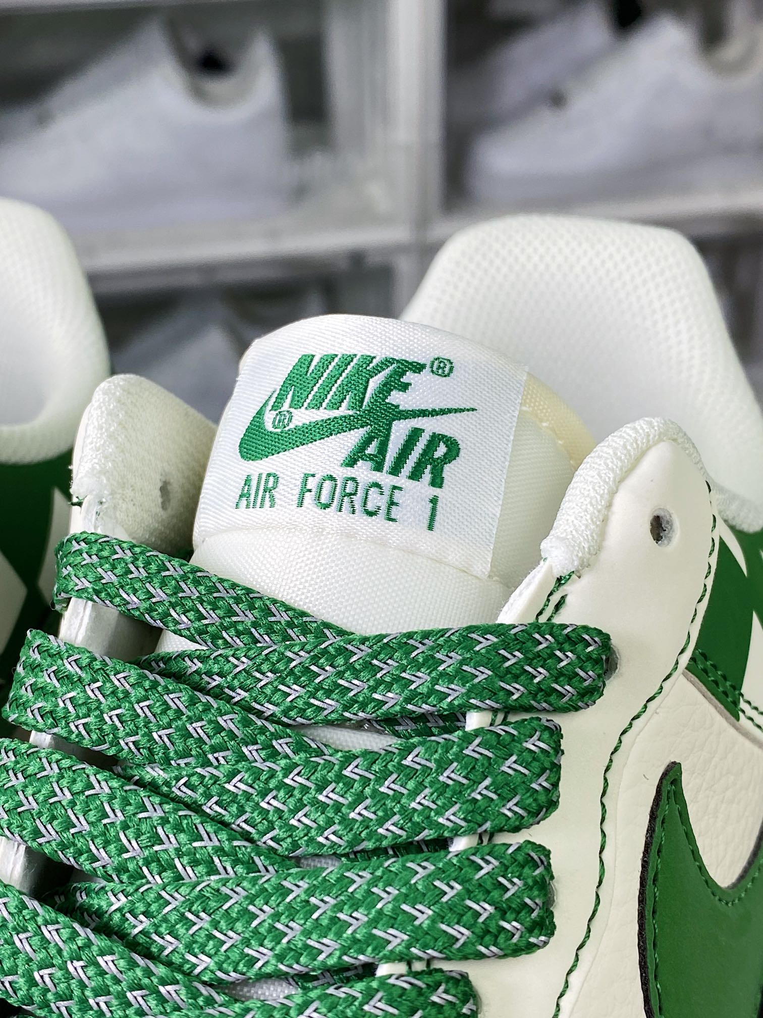 Air Force 1'07 Low ”Beige White/Green Checkerboard” Air Force One Sneakers ”Leather Beige Dark Green Reflective” GZ5688-011