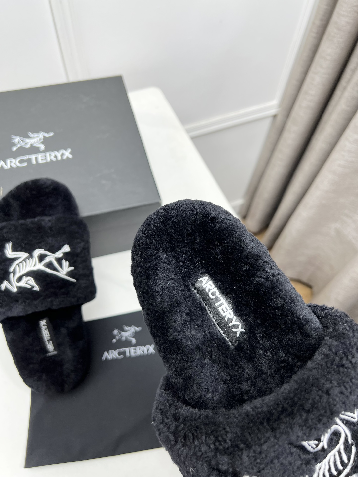 Arcteryx: Luxurious Lamb Wool Stocking for Cold Weather Fashionistas. - 图片 7