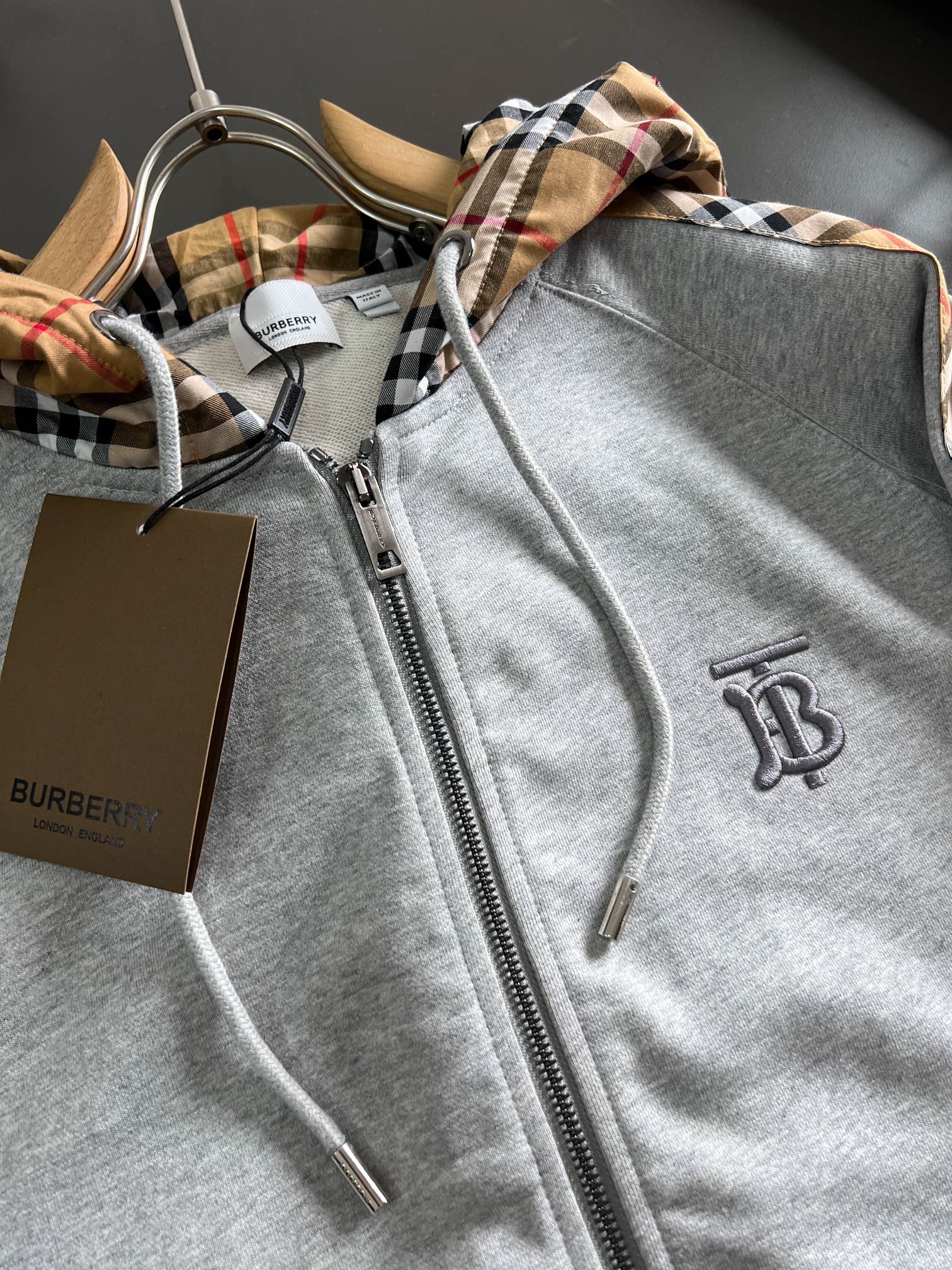 Burberry Men's Grey Cotton Zip-Up Hoodie with Signature Check Trim 5 a1694108963173 8454