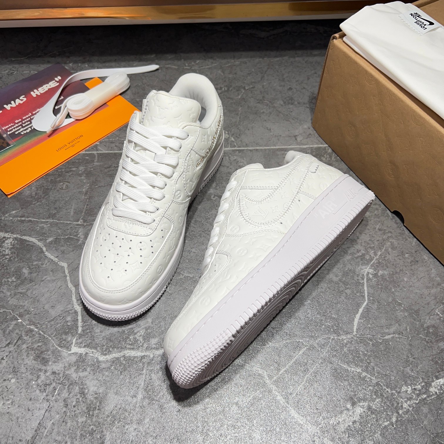 Los mejores modelos conjuntos de Louis Vuitton x x Nike, la idea de diseño es básicamente una contin