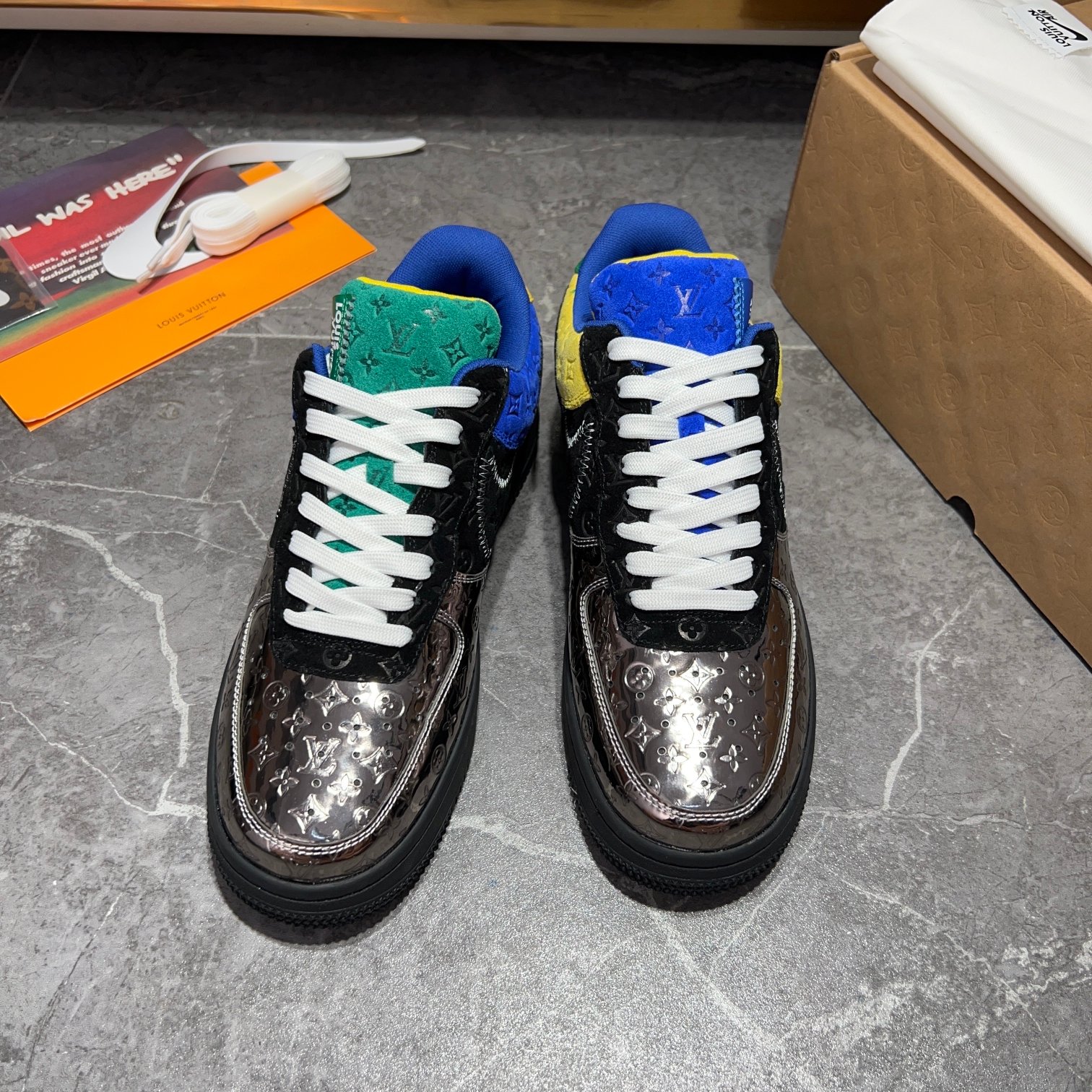 Los mejores modelos conjuntos de Louis Vuitton x x Nike, la idea de diseño es básicamente una contin