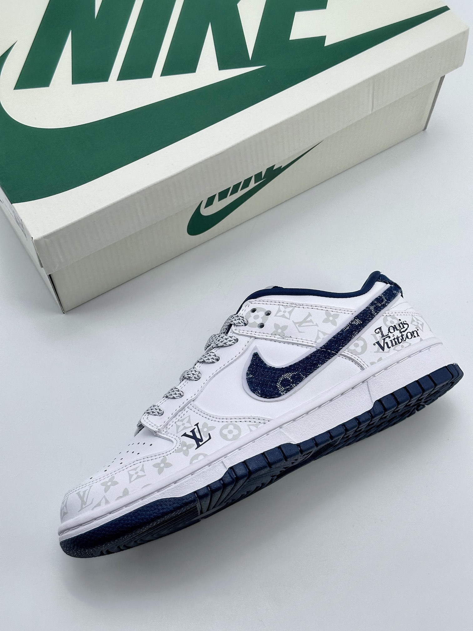 Nike SB Dunk Low x Louis Vuitton White and Dark Blue LV Print DD1391-122