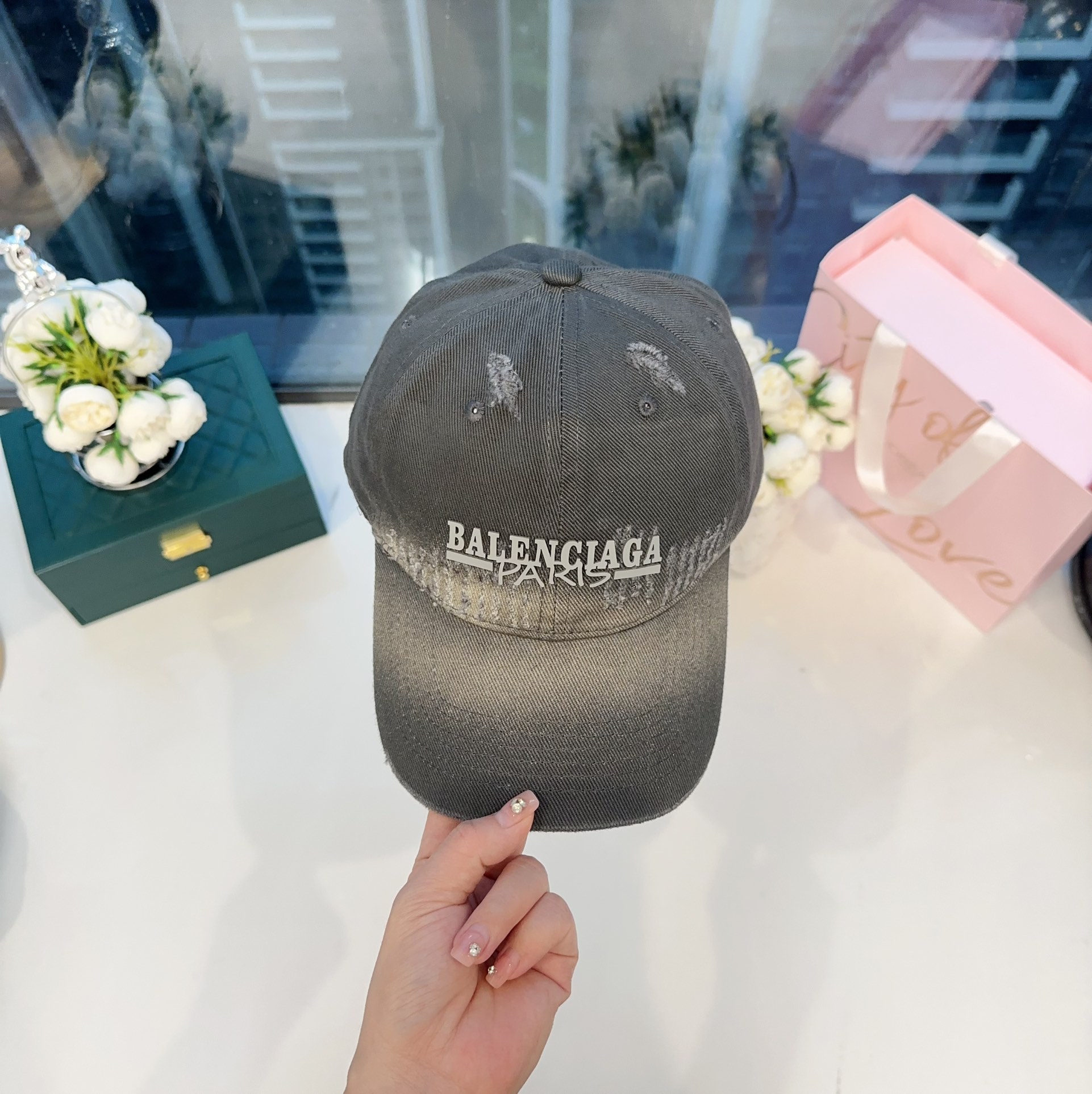 발렌시아가 타이다이 워시드 베이스볼 캡 상세 이미지 9