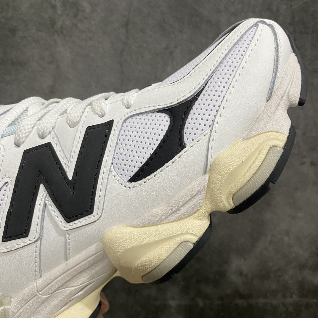 260 【纯原版】新百伦 New Balance NB9060 白黑U9060AAB